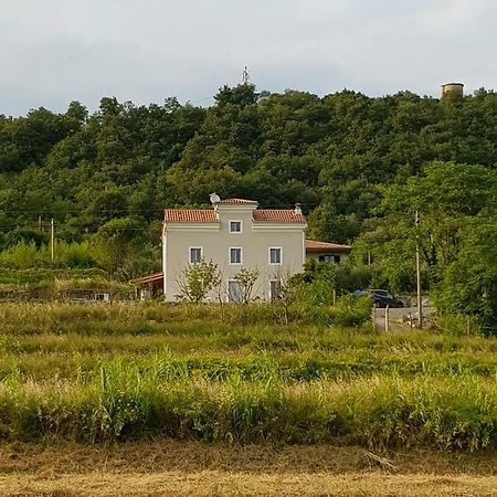Vila Flora Сечовле Экстерьер фото